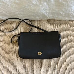 Coach Vintage 90s Dinky Penny Black Crossbody